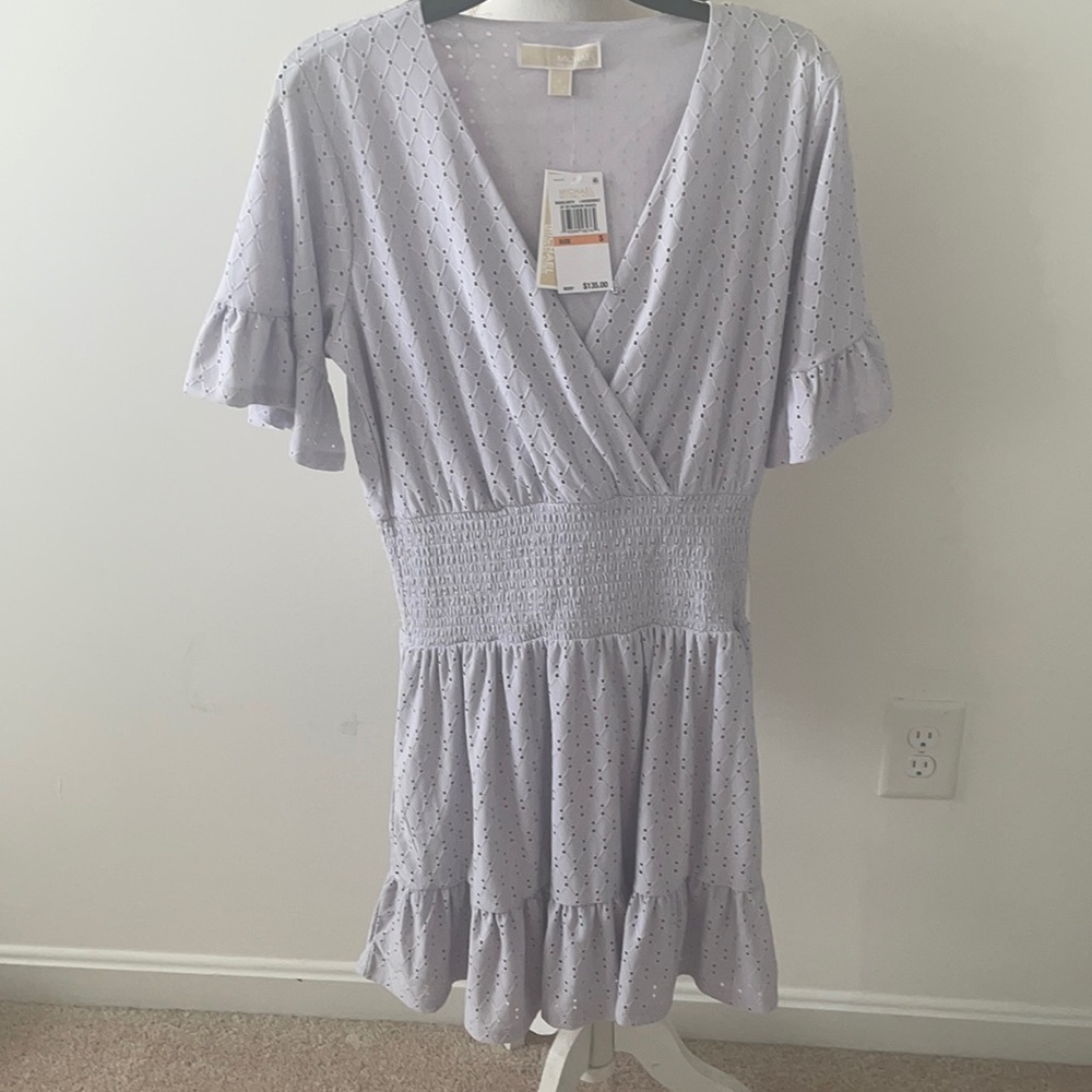 Michael Kors Stretchy lace ruffly lavender coloured dress